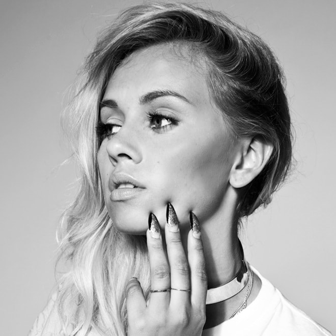 Sasha Keable - Living Without You