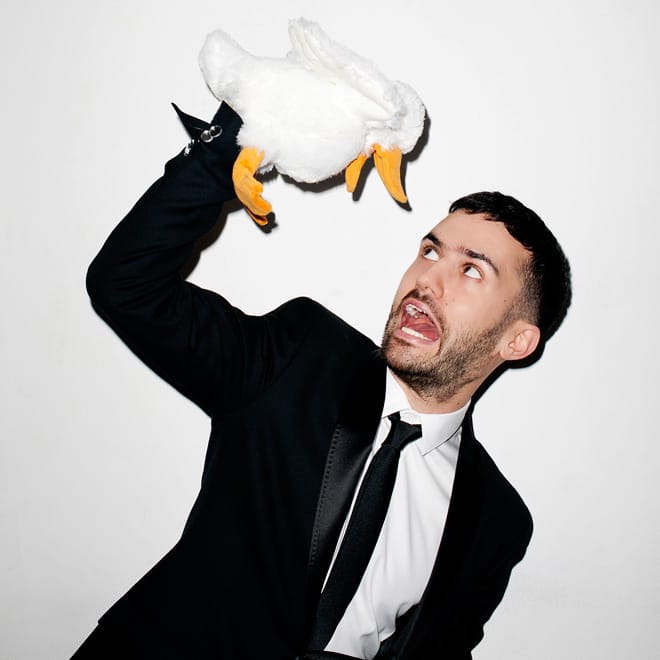 A-Trak, Milo & Otis featuring Rich Kidz - Out The Speakers