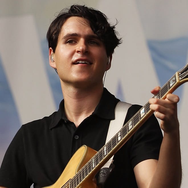 Ezra Koenig Soundtracks Bizarre Video Game By Humming the 'Seinfeld' Theme 