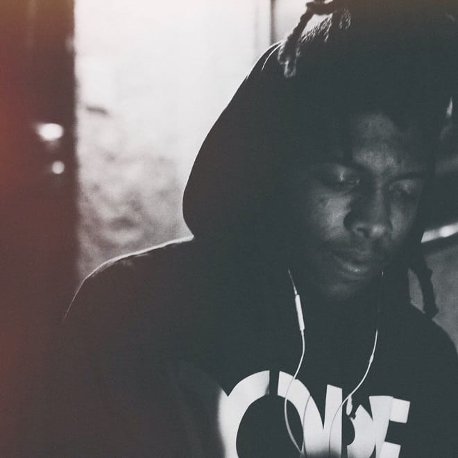 Pharo featuring EPICMUSTDIE - Strangers