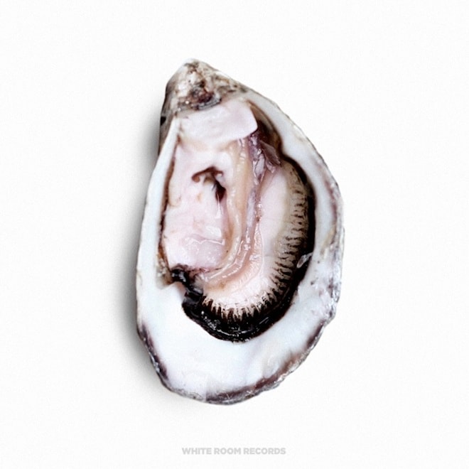 Premiere: Pearl - I Know