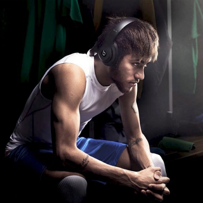 FIFA Bans Beats by Dre Headphones at 2014 World Cup