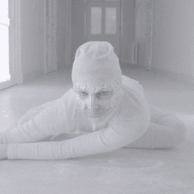 jj – All White Everything