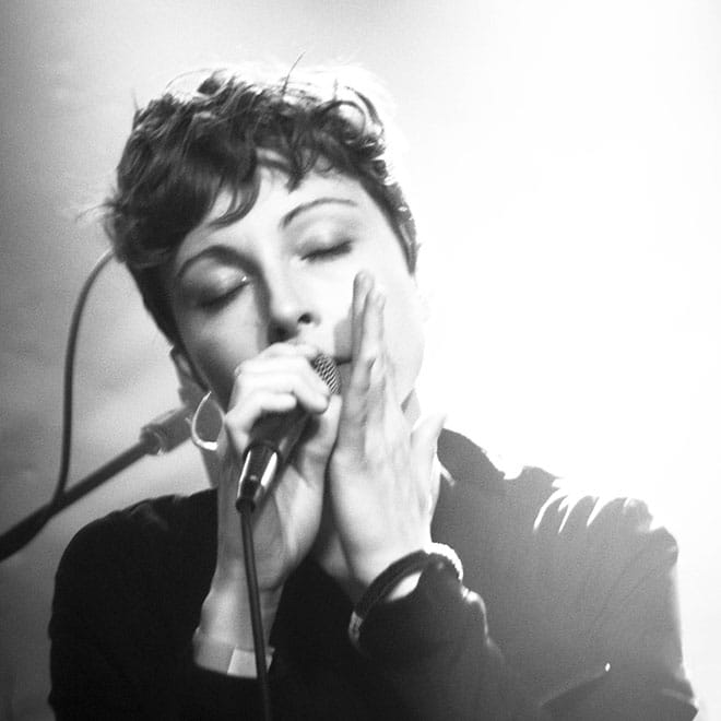 Poliça – Raw Exit