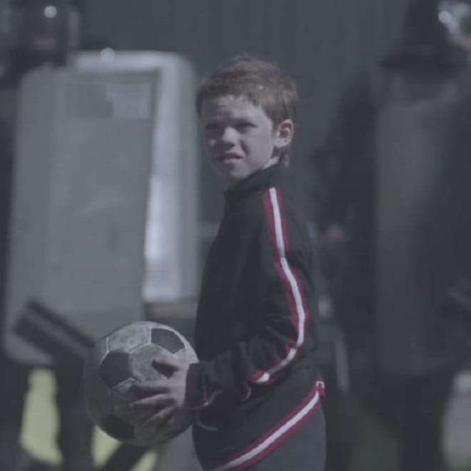 Santigold - Kicking Down Doors