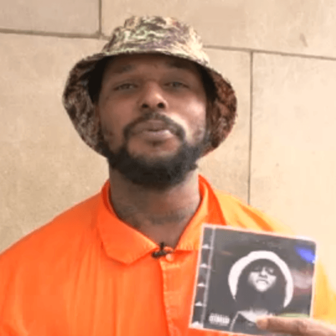 ScHoolboy Q Sells 'Oxymoron' on Times Square