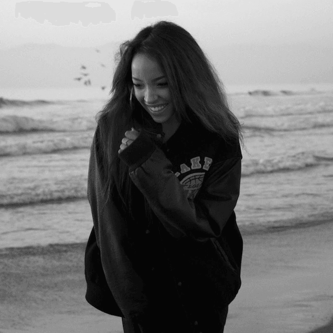 The Hood Internet x Tinashe - One Step Over