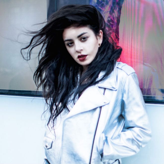 PREMIERE: Charli XCX - Boom Clap (Aeroplane Remix)