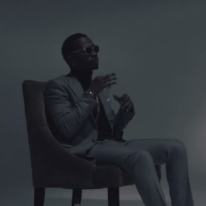 Juicy J featuring Wiz Khalifa - Smoke A N*gga