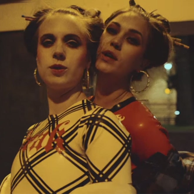 Elliphant featuring MØ – One More