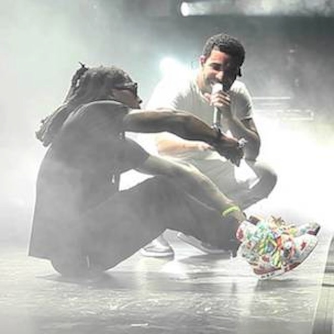 Lil Wayne and Drake Perform "Hold On, We're Going Home" Together