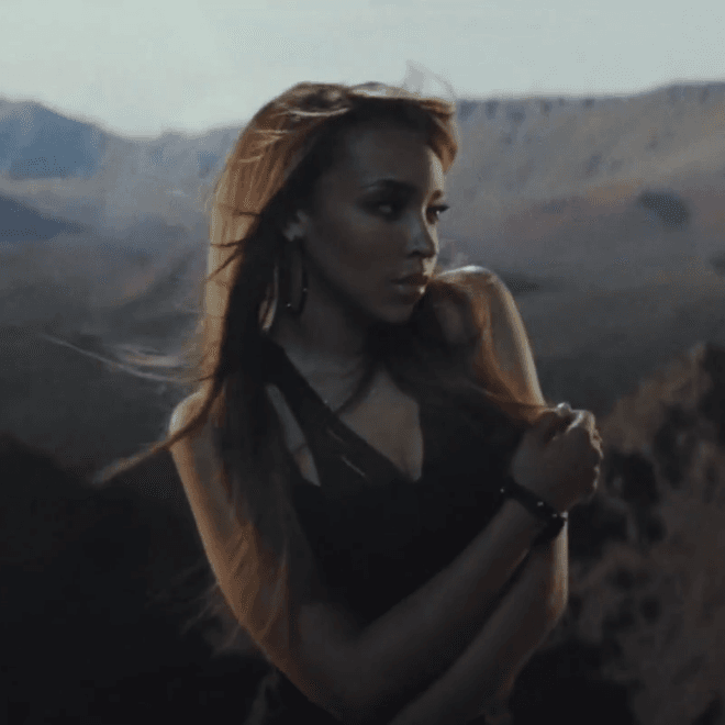  Tinashe featuring A$AP Rocky - Pretend