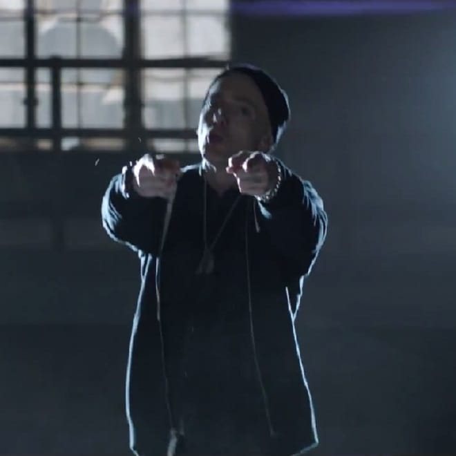 Eminem featuring Sia - Guts Over Fear