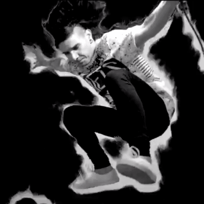 Jack Ü (Diplo & Skrillex) featuring Kiesza - Take Ü There