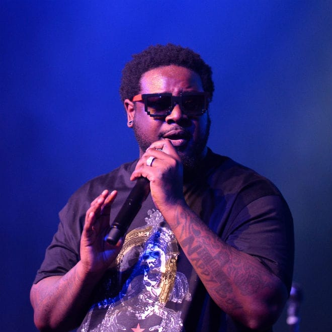 T-Pain featuring Lil’ Wayne - Let Me Through