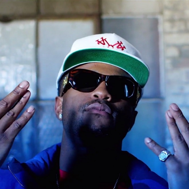 Casey Veggies featuring YG & Iamsu! - Backflip