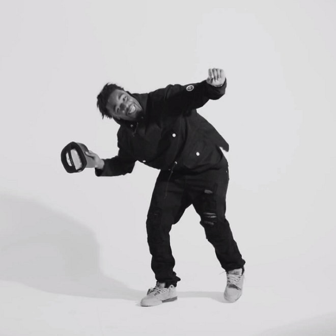 Iamsu! featuring Too Short & E-40 - T.W.D.Y.