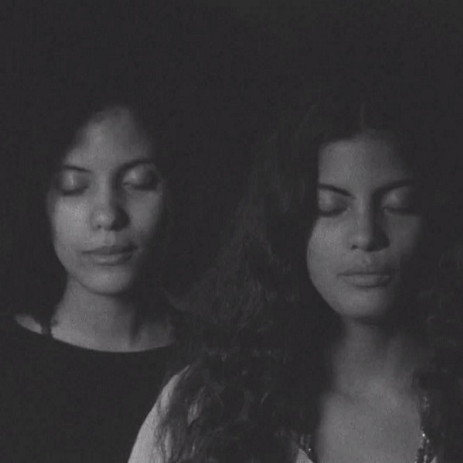 Ibeyi - Ghosts
