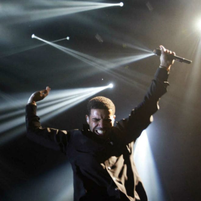 Drake Becomes First Rapper to Top Billboard's 100 Artist Chart 