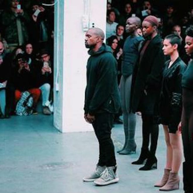 Kanye West featuring Vic Mensa & Sia - Wolves (Produced by Cashmere Cat & Sinjin Hawke)