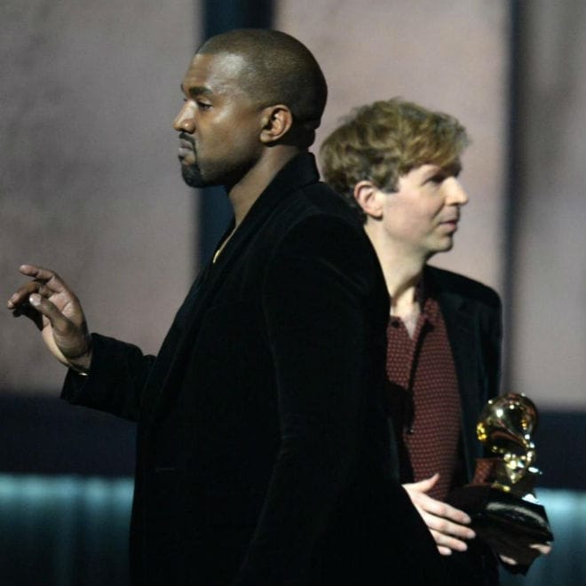 Kanye West Wants Beck to Hand Award to Beyoncé