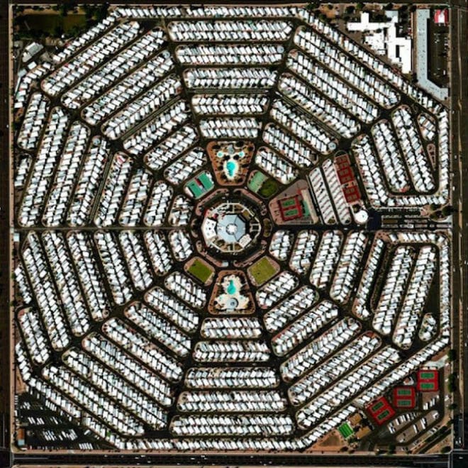 Modest Mouse - The Ground Walks, with Time In A Box