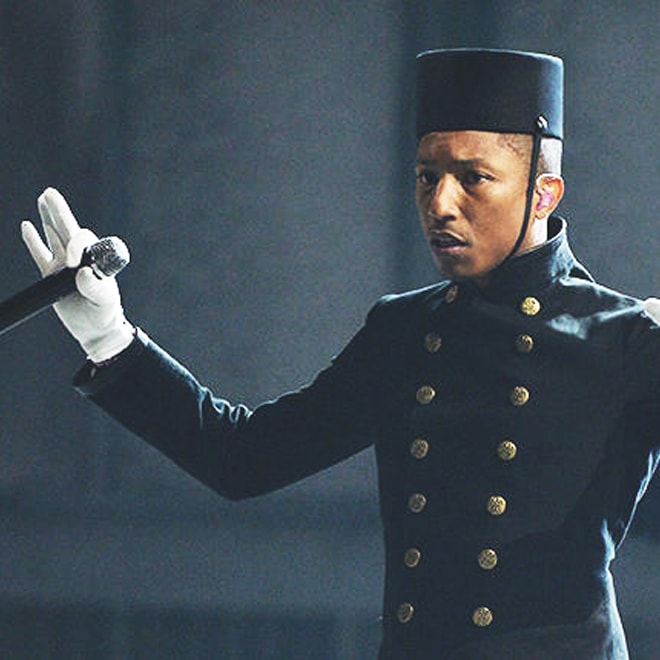 Pharrell Performs “Happy” with Hans Zimmer and Lang Lang at The GRAMMYs