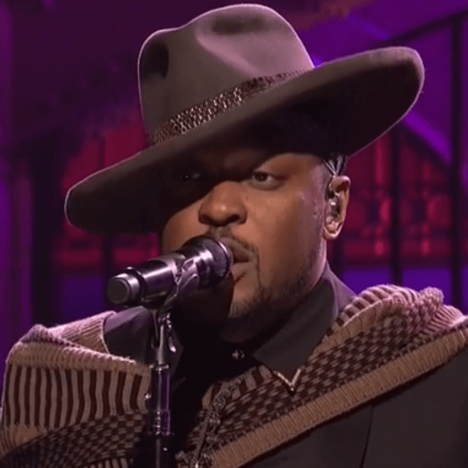 Watch D'Angelo's 'Saturday Night Live' Performance
