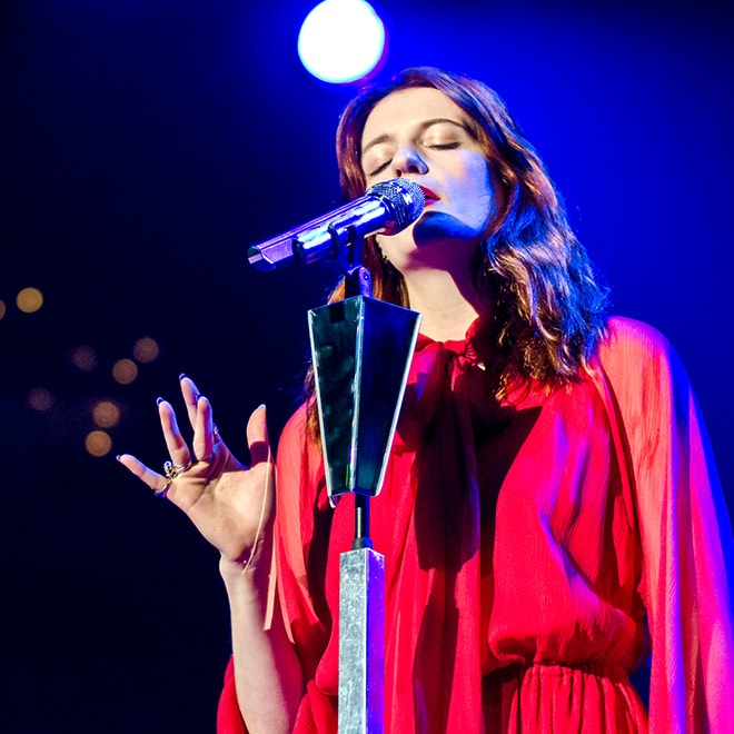Watch Florence + The Machine Debut New Music at London Show