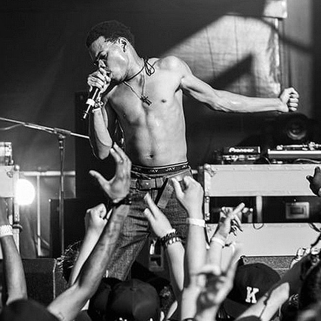 Chance The Rapper Jumps Onstage During Panic! at the Disco's Performance for "I Write Sins Not Tragedies"