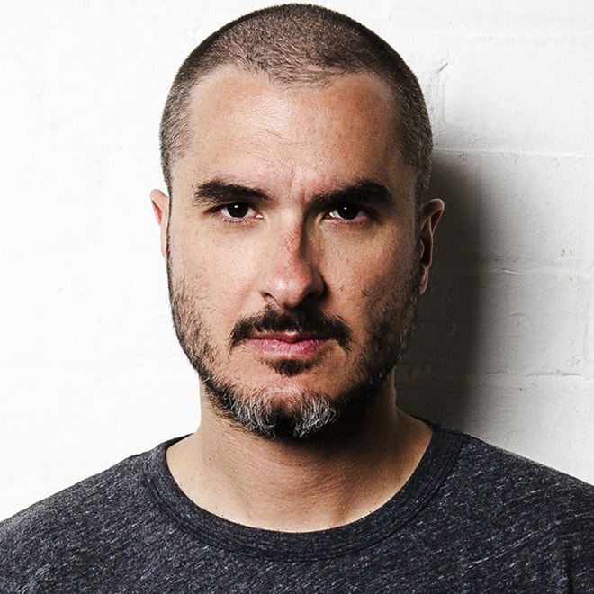 Listen to Zane Lowe's Final BBC Radio 1 Show