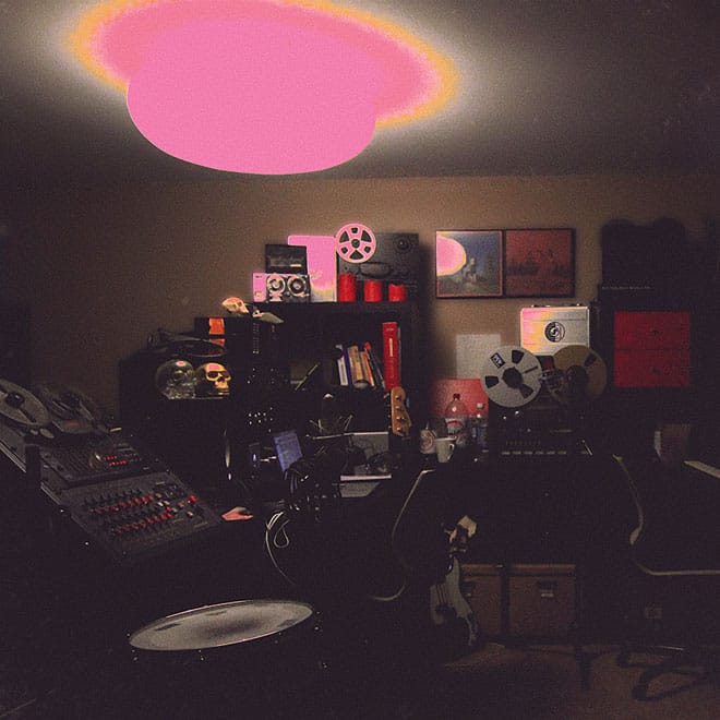 Unknown Mortal Orchestra - Can't Keep Checking My Phone