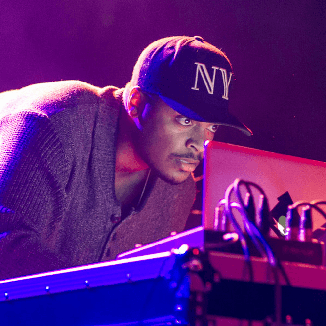 Listen to Lee Bannon's “Disneµ Girls”