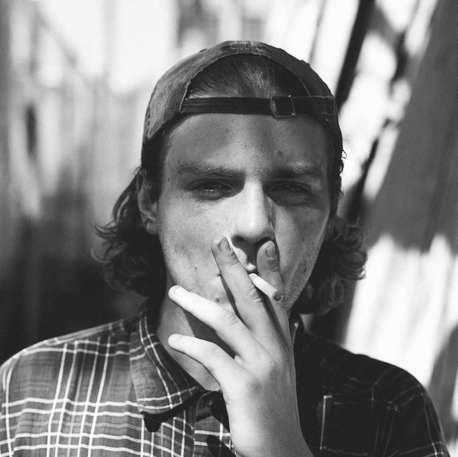 Mac DeMarco Release Hot "Travel Video" From Tour