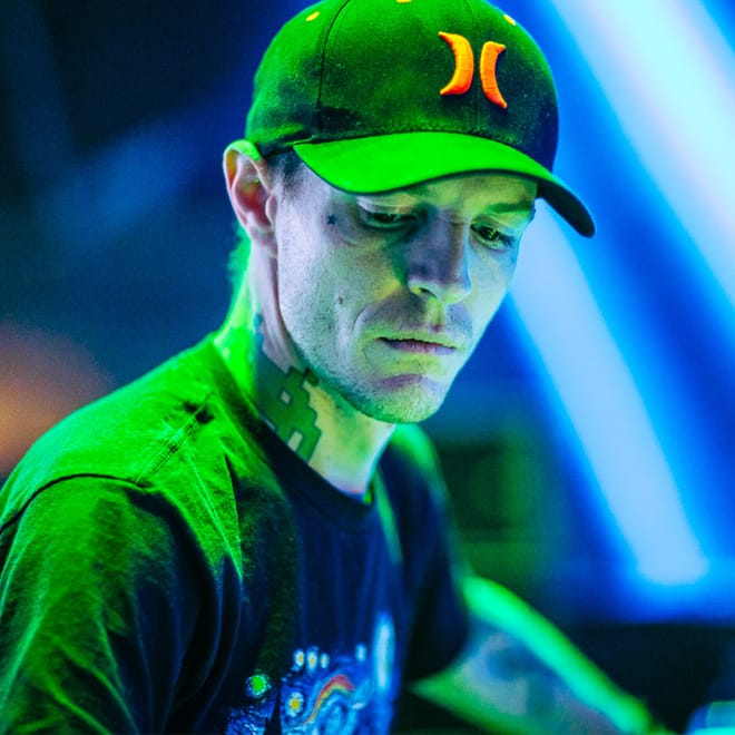 Deadmau5 thinks Jack Ü and Justin Bieber's "Where Are Ü Now" is "Sh*t"