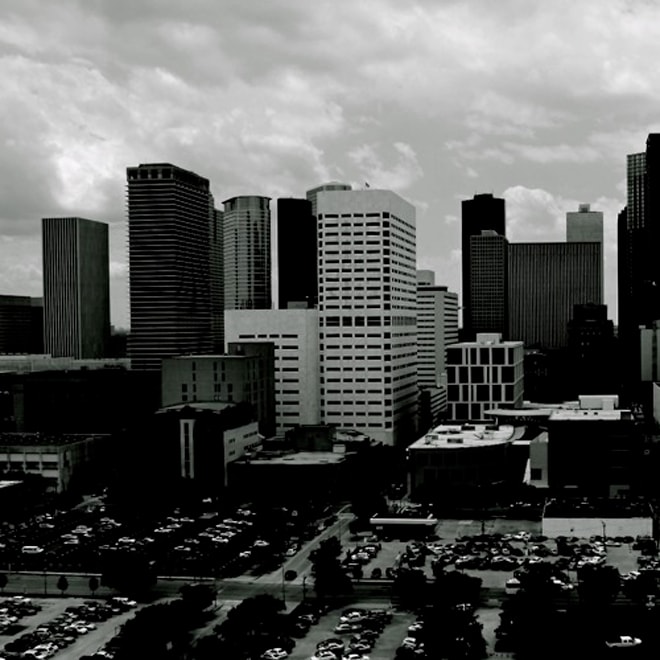 Dowrong and Eric Dingus featuring Nicole Ariana - Houston