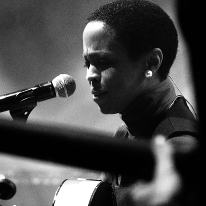 Lauryn Hill Covers Nina Simone's "Black Is the Color of My True Love’s Hair”