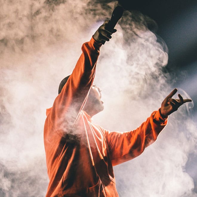 Drake Further Disses Meek Mill on "Back to Back Freestyle"