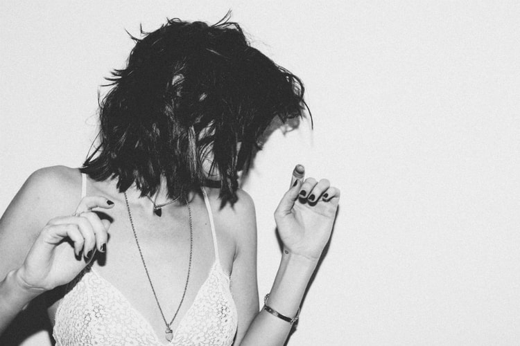 Elohim & Casey Veggies - All That Gold (Remix)