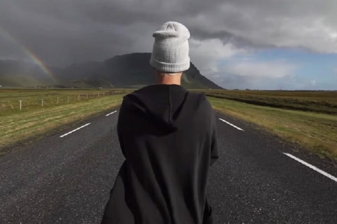 Justin Bieber Shares Video for "I'll Show You"