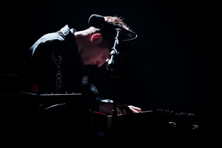 Listen to James Blake's Mix & Interview on BBC Radio 1 'Residency'