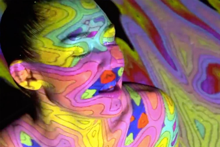 Miley Cyrus & The Flaming Lips - Lighter