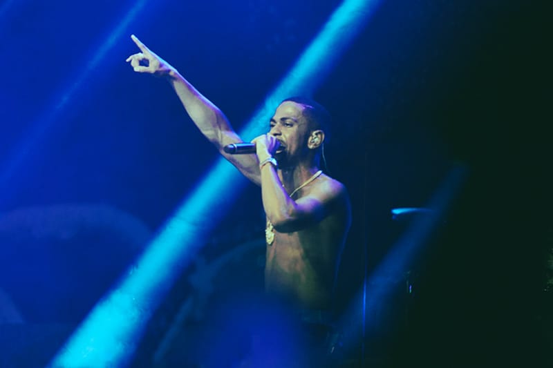 Watch Big Sean Perform "Blessings" and "One Man Can Change the World"