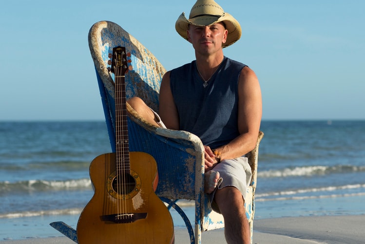 37 Hospitalized at Country Concert in Pittsburgh