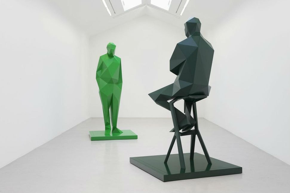 La Galerie Paris Perrotin accueille Flying V une exposition de  Xavier Veilhan 