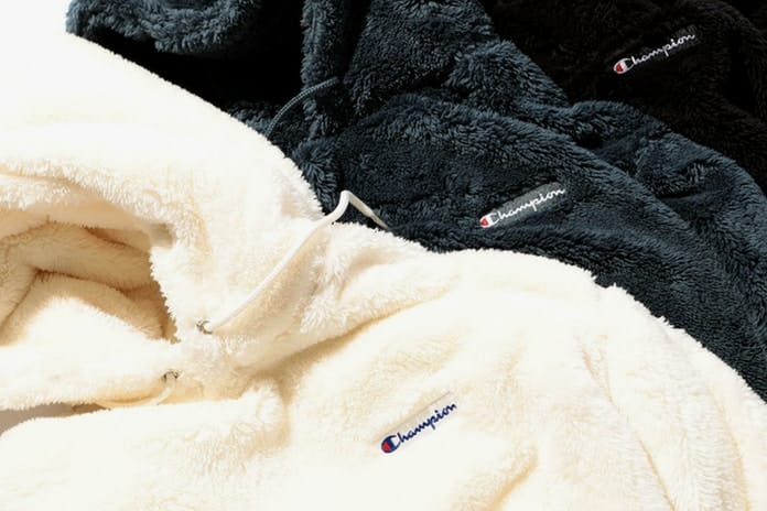 Champion Sort Un Sweat Avec BEAUTY & YOUTH