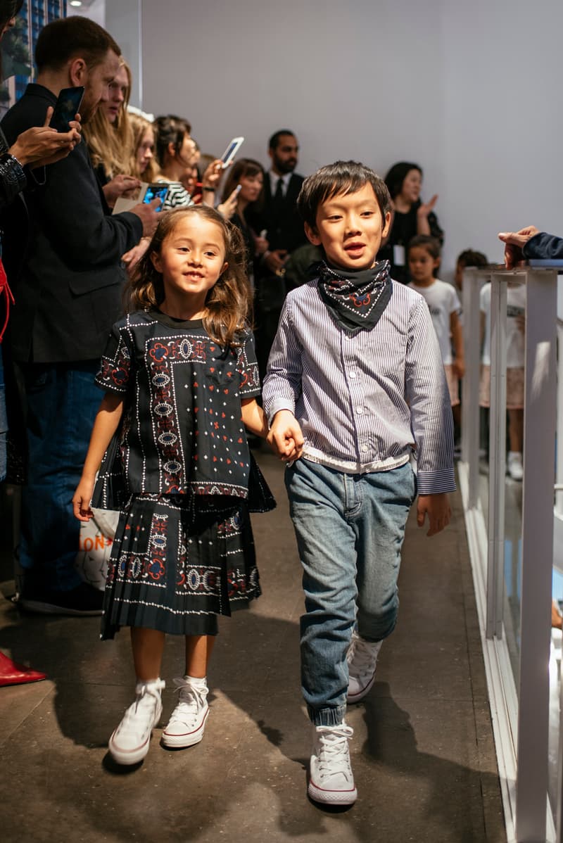 Défilé sacai kids colette Robes