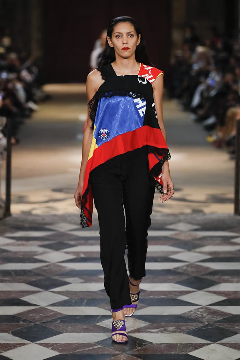 KOCHÉ Paris Saint-Germain Fashion Week Paris 2017 Église Saint-Merri