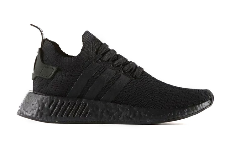 Le "Triple Black" S’Empare De La adidas Originals NMD R2