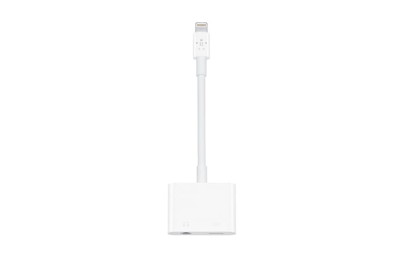 Apple A Trouvé La Solution Pour Brancher Ses Écouteurs Et Charger Son iPhone Simultanément